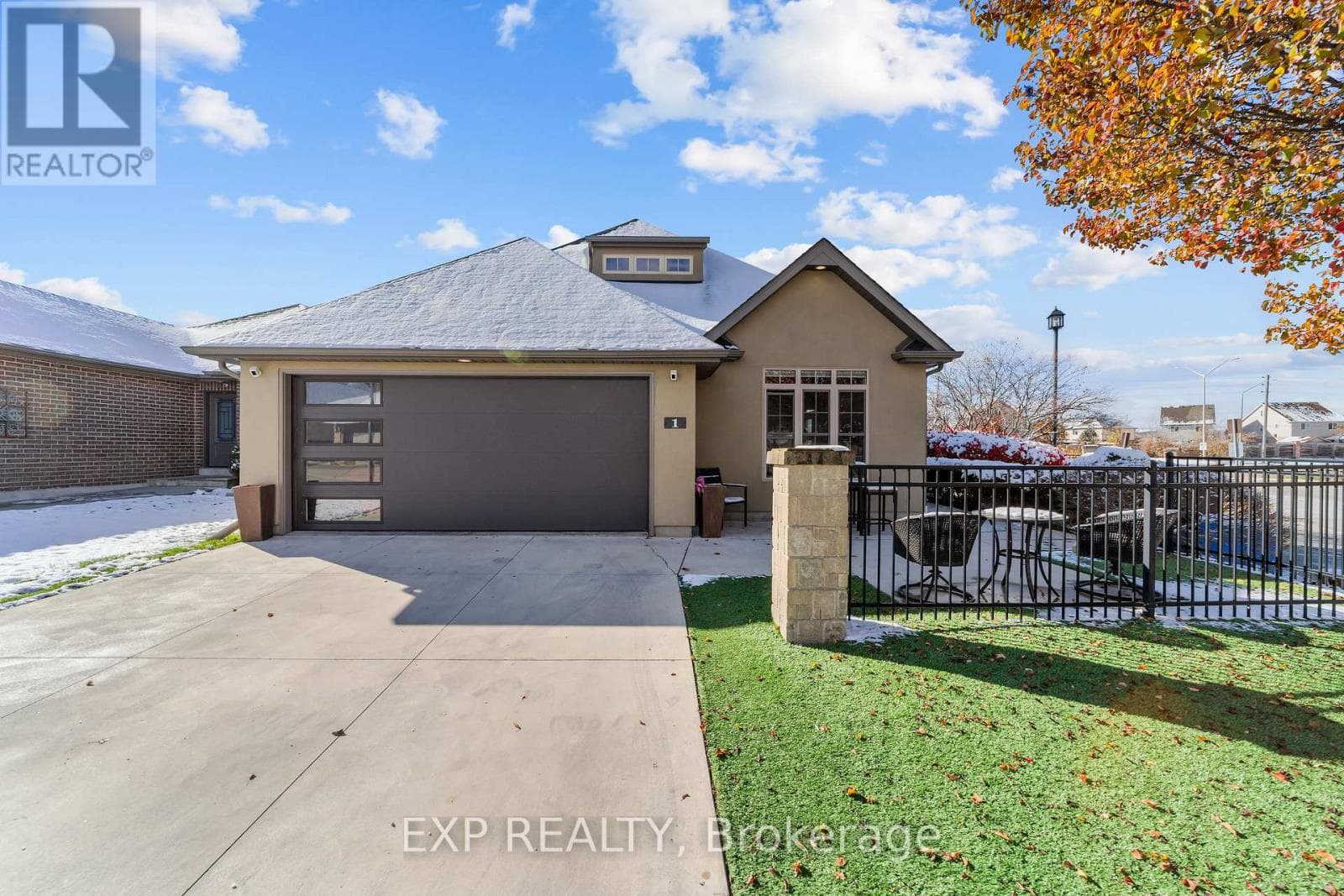 1 - 1430 HIGHBURY AVENUE N — London East (East D), Ontario - Main photo