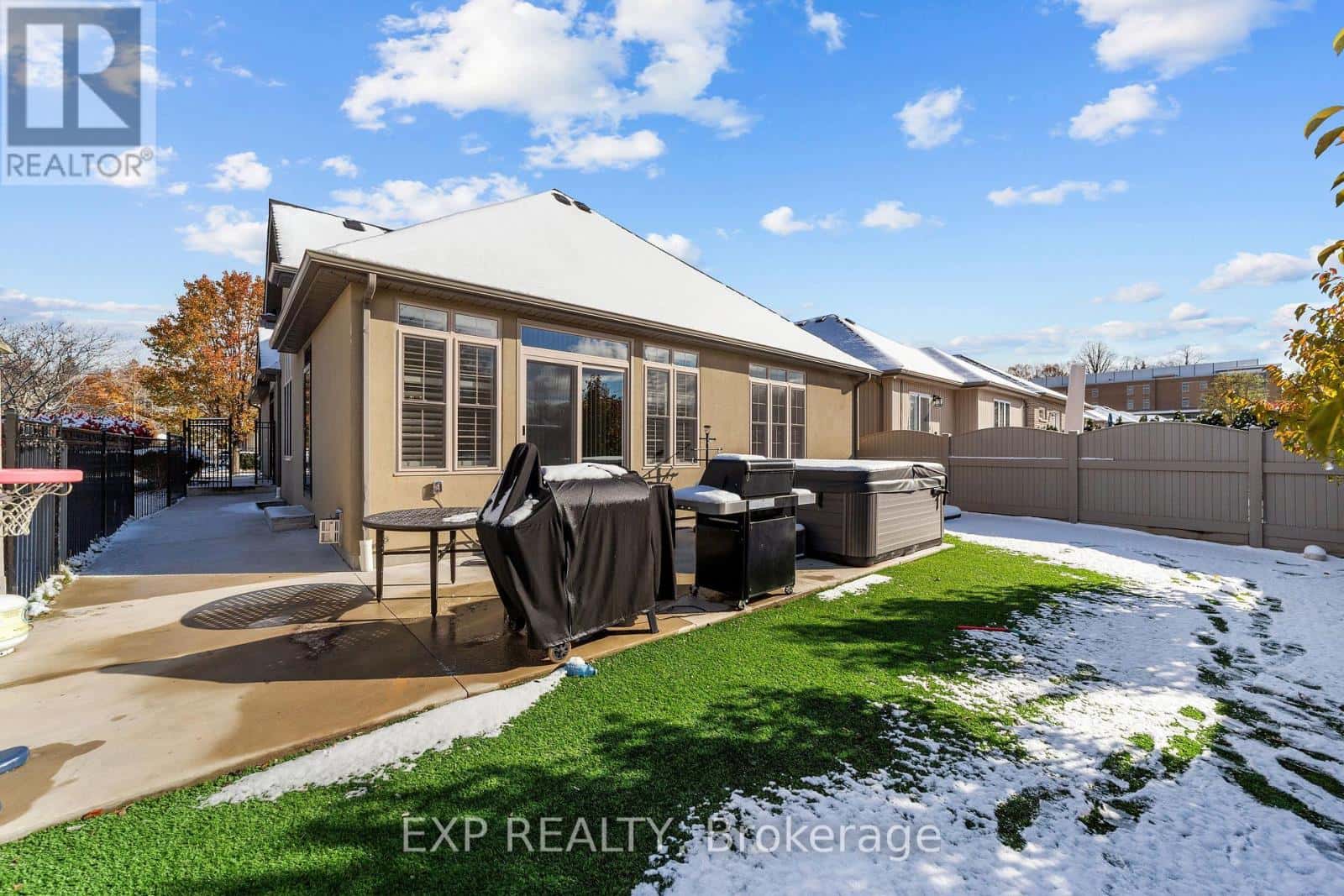 1 - 1430 HIGHBURY AVENUE N — London East (East D), Ontario - Photo 3 of 33