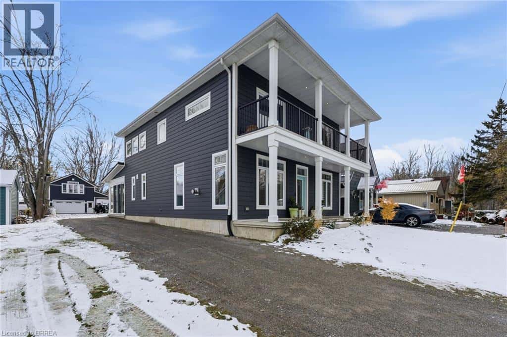 8 ARNOLD Street — Turkey Point, Ontario - Photo 2 of 46