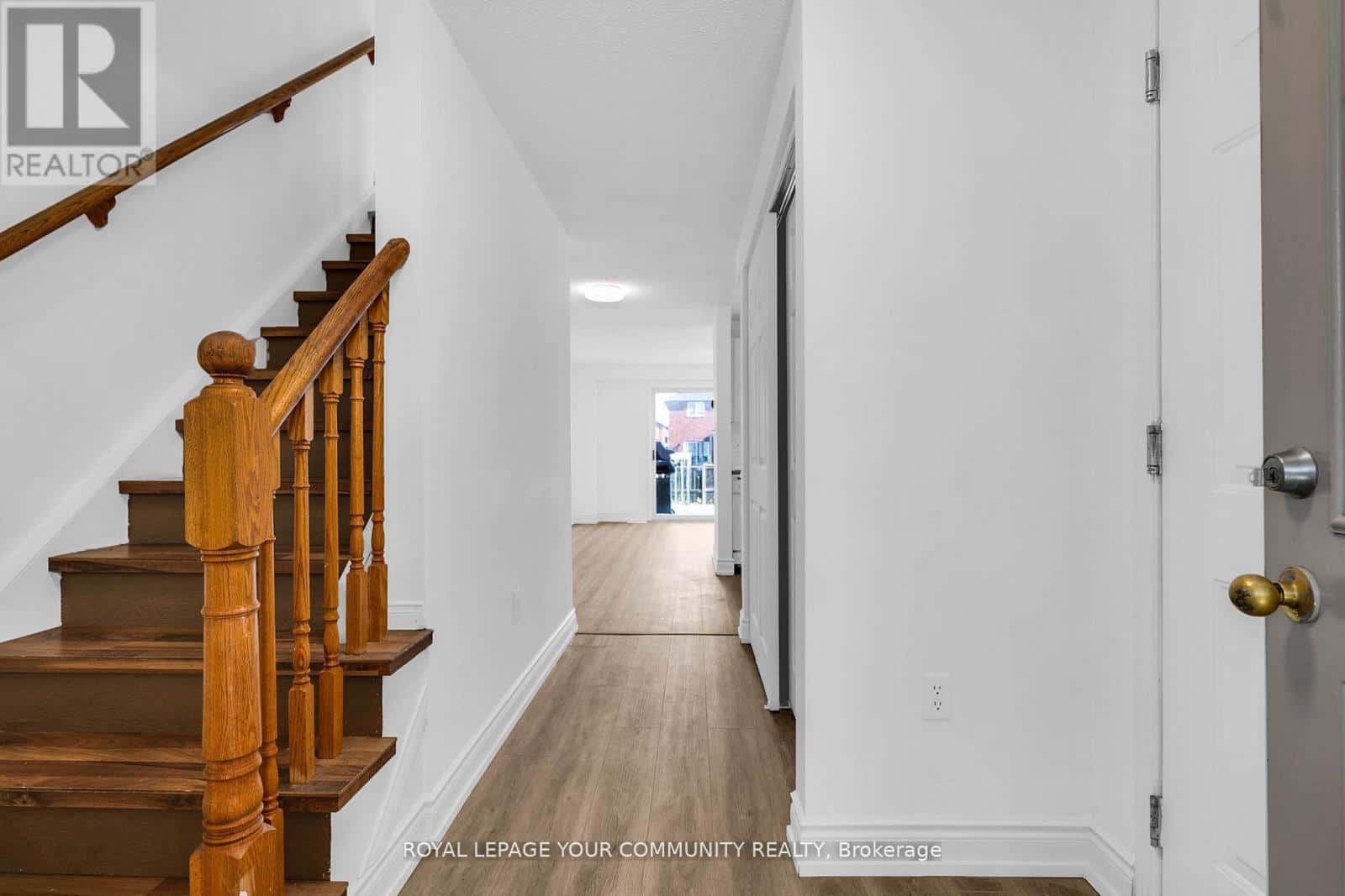 76 CHELTENHAM ROAD — Barrie (Georgian Drive), Ontario - Photo 5 of 31