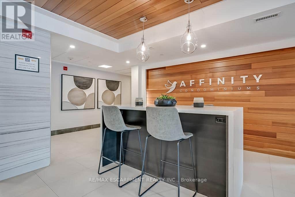 502 - 320 PLAINS ROAD E - Photo 4 of 39, Burlington (LaSalle), Ontario