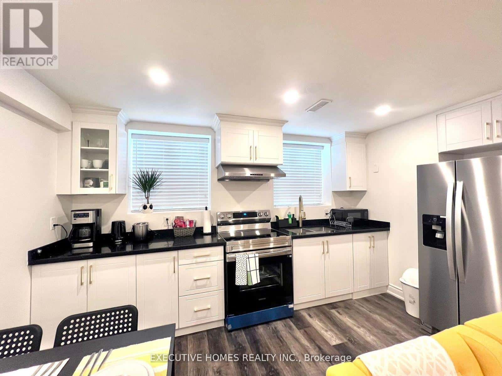 409 BOYD LANE — Milton (Walker), Ontario - Photo 3 of 38