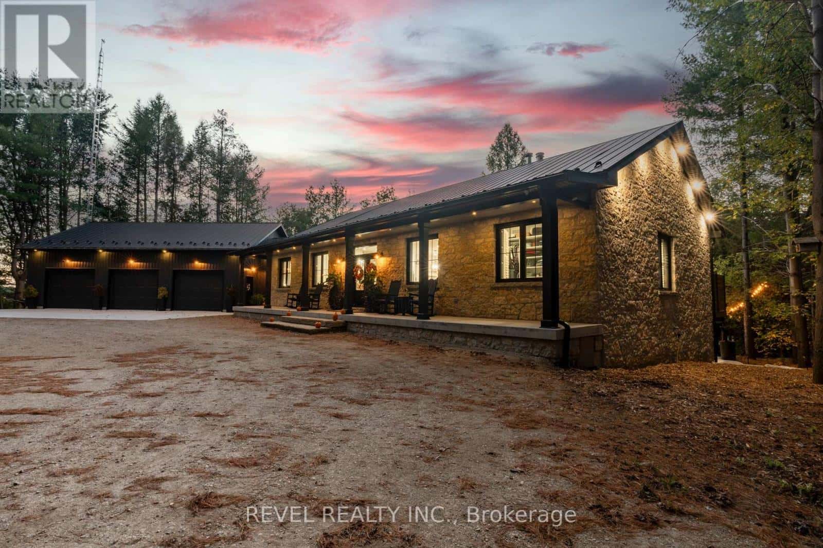 7404 Wellington Road