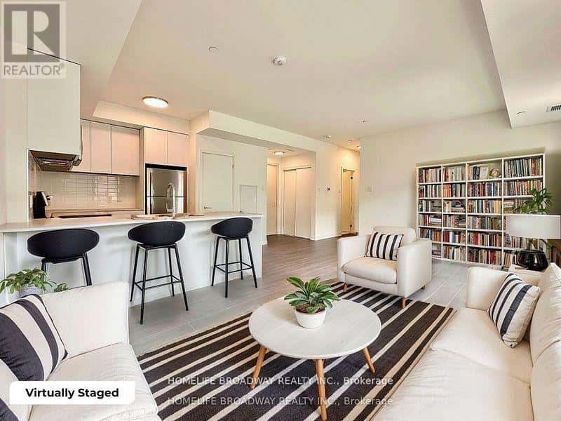 204 - 101 CATHEDRAL HIGH STREET — Markham (Cathedraltown), Ontario - Photo 2 of 28