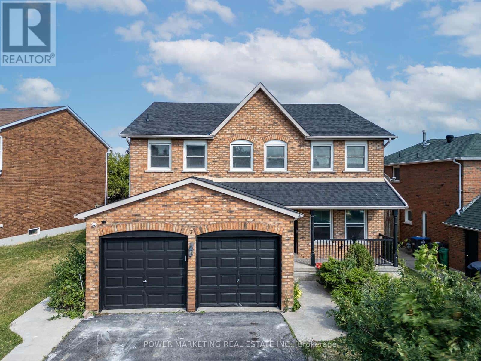 3 NEWBURY CRESCENT — Brampton (Westgate), Ontario - Photo 3 of 44