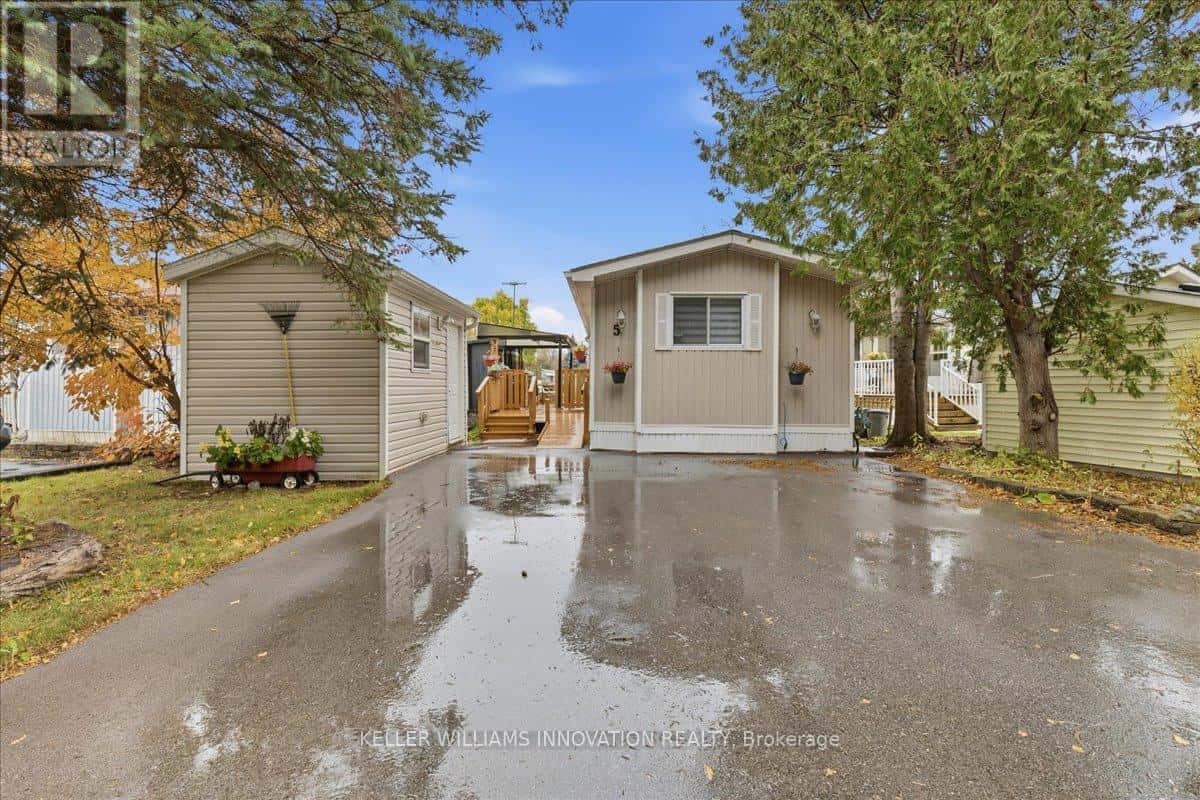 5 BUSH LANE — Puslinch, Ontario - Photo 2 of 30