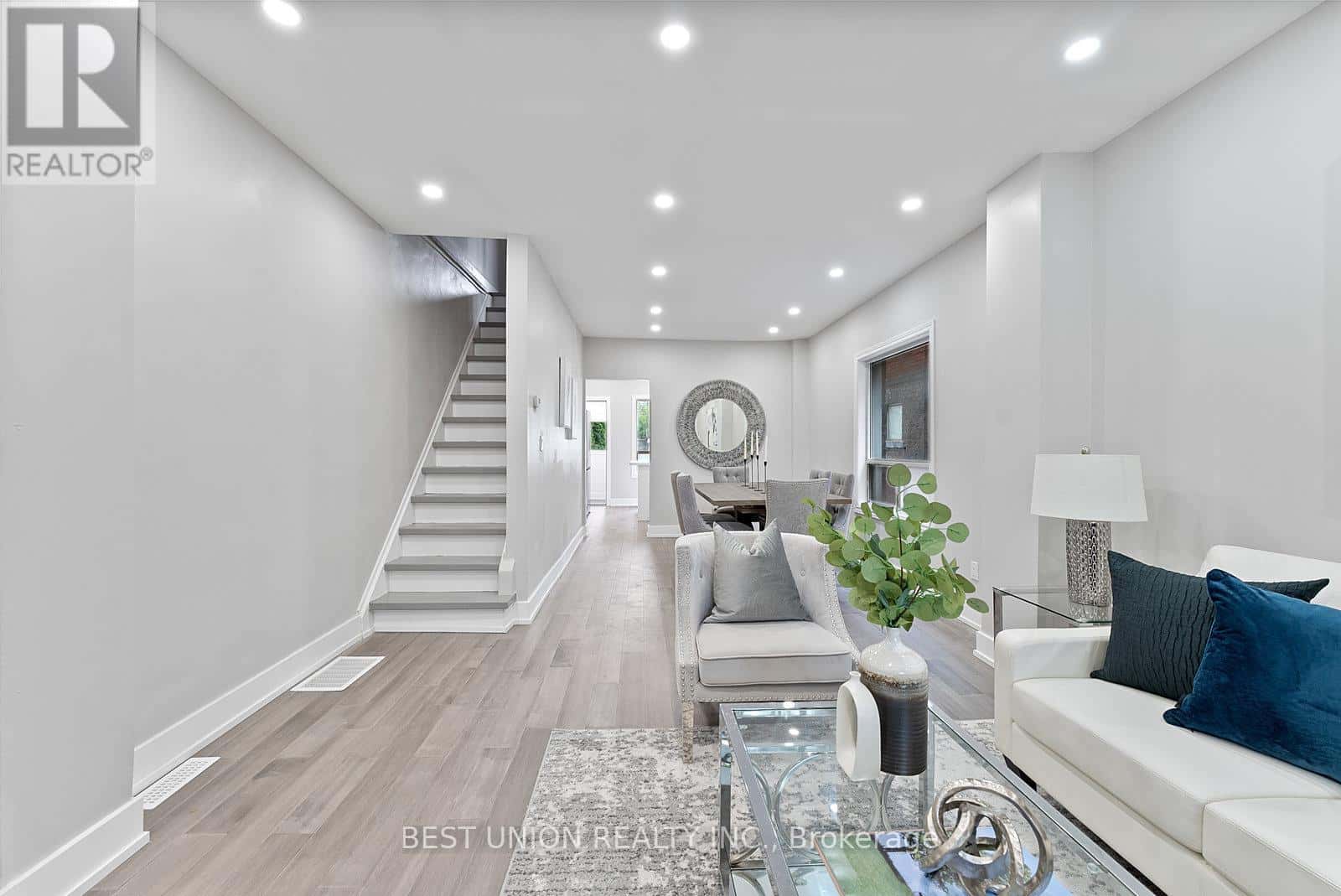 898 Greenwood Avenue