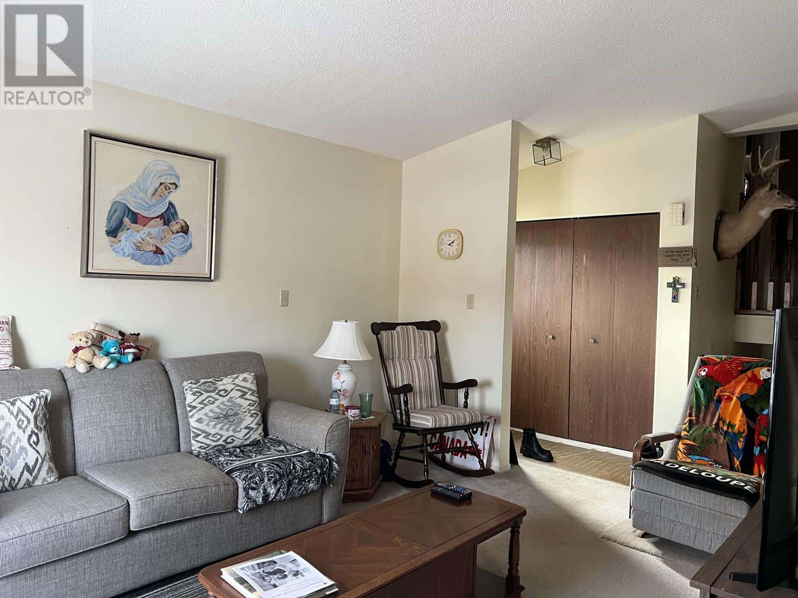 32 Hemlo DR — Marathon, Ontario - Photo 3 of 21