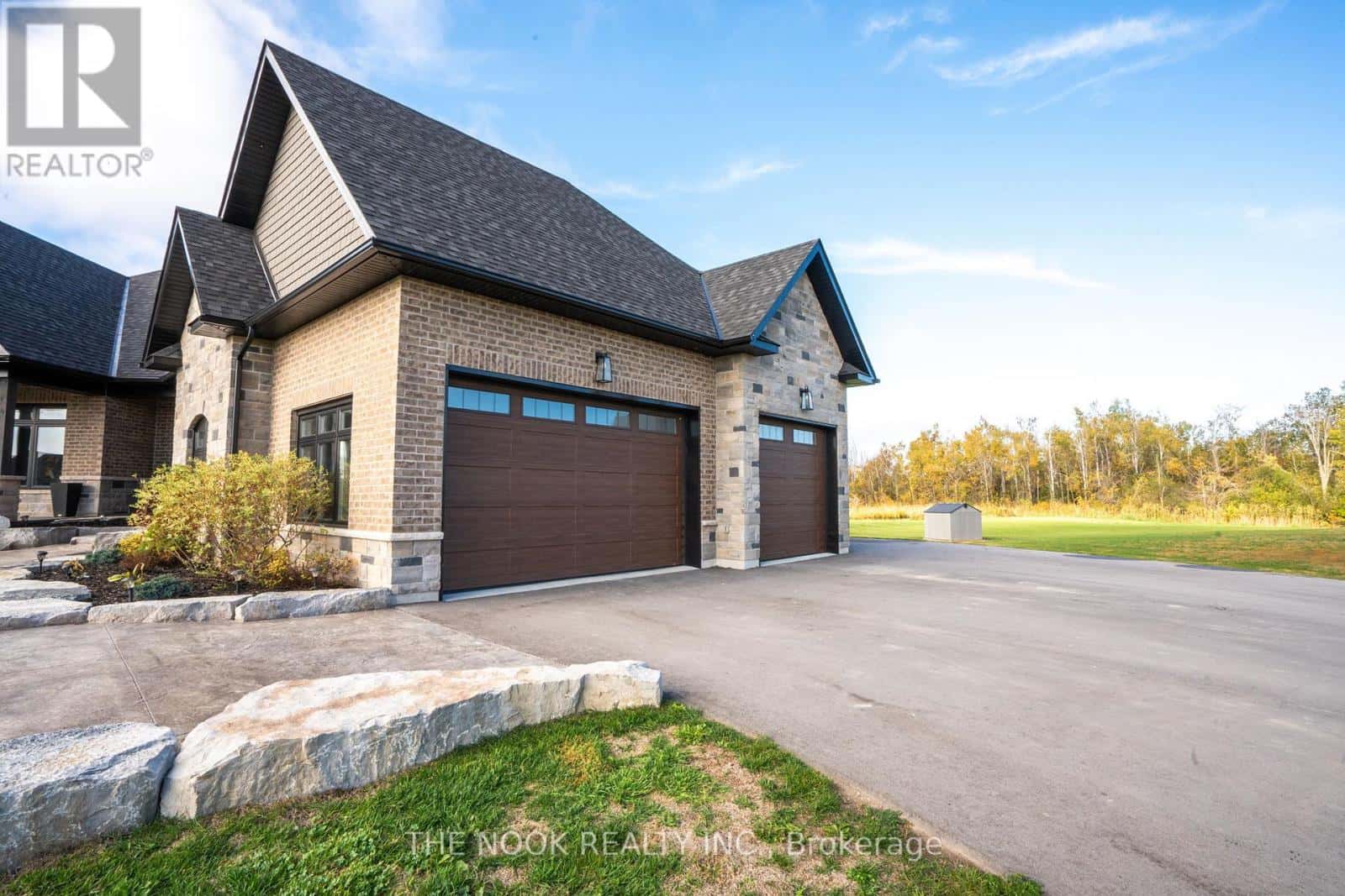 46 WESTLAKE COURT — Kawartha Lakes (Fenelon), Ontario - Photo 4 of 51