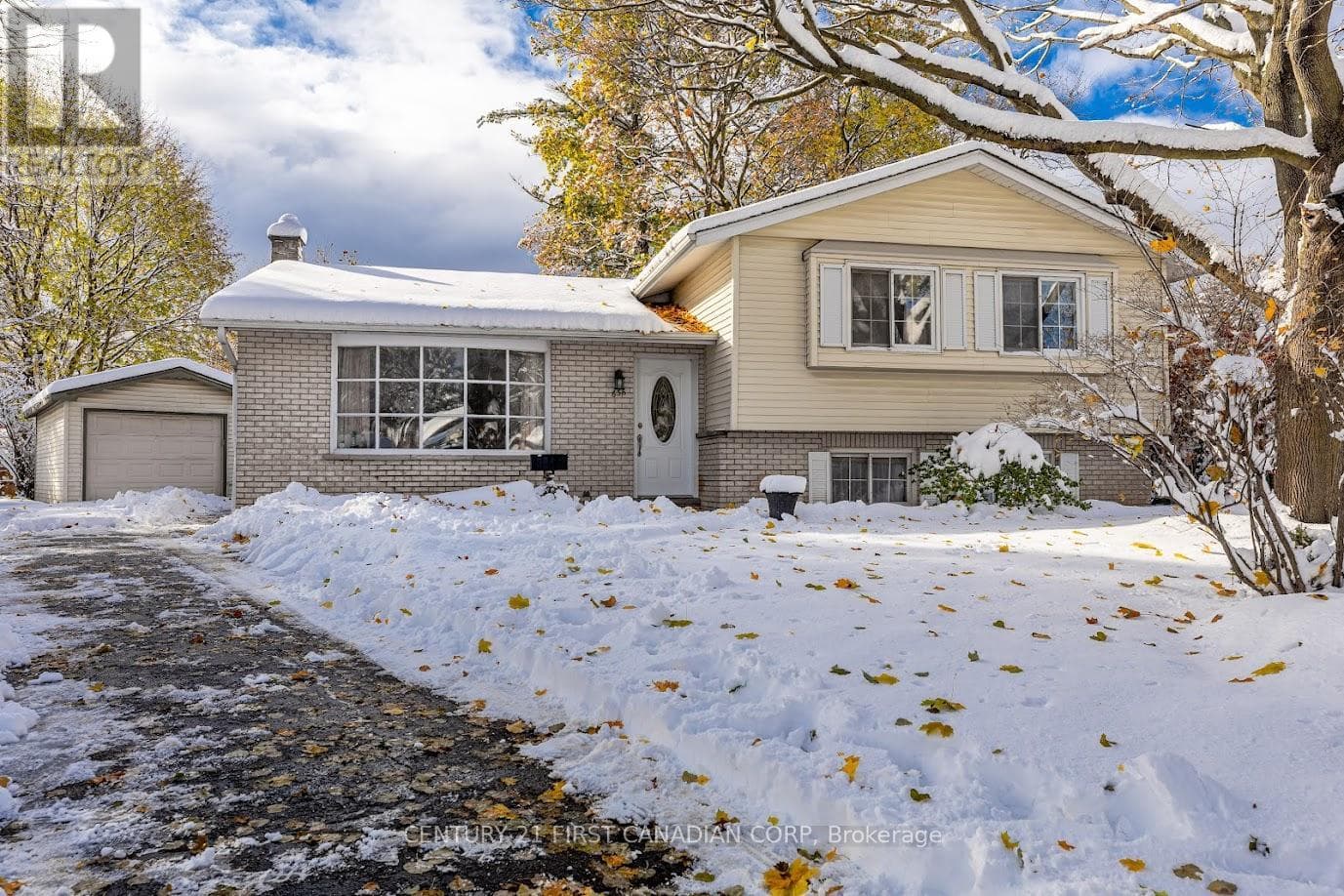 636 GLENGYLE CRESCENT — London North (North H), Ontario - Main photo