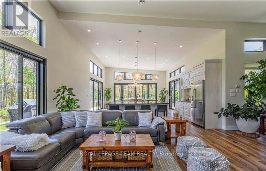 8 HEADLANDS WAY — Leeds and the Thousand Islands, Ontario - Photo 5 of 13