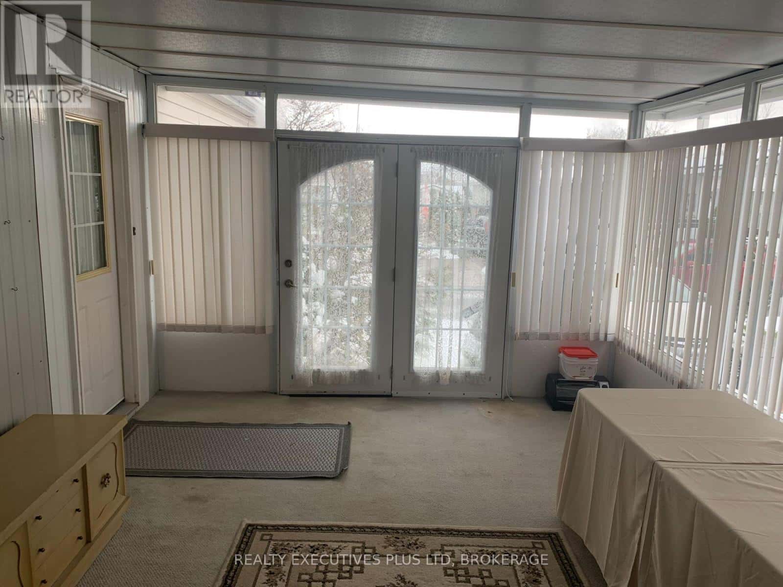 52 - 3033 TOWNLINE ROAD — Fort Erie (Stevensville), Ontario - Photo 4 of 16