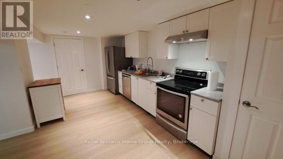 11 CARIBOU CRESCENT — Guelph (General Hospital), Ontario - Main photo