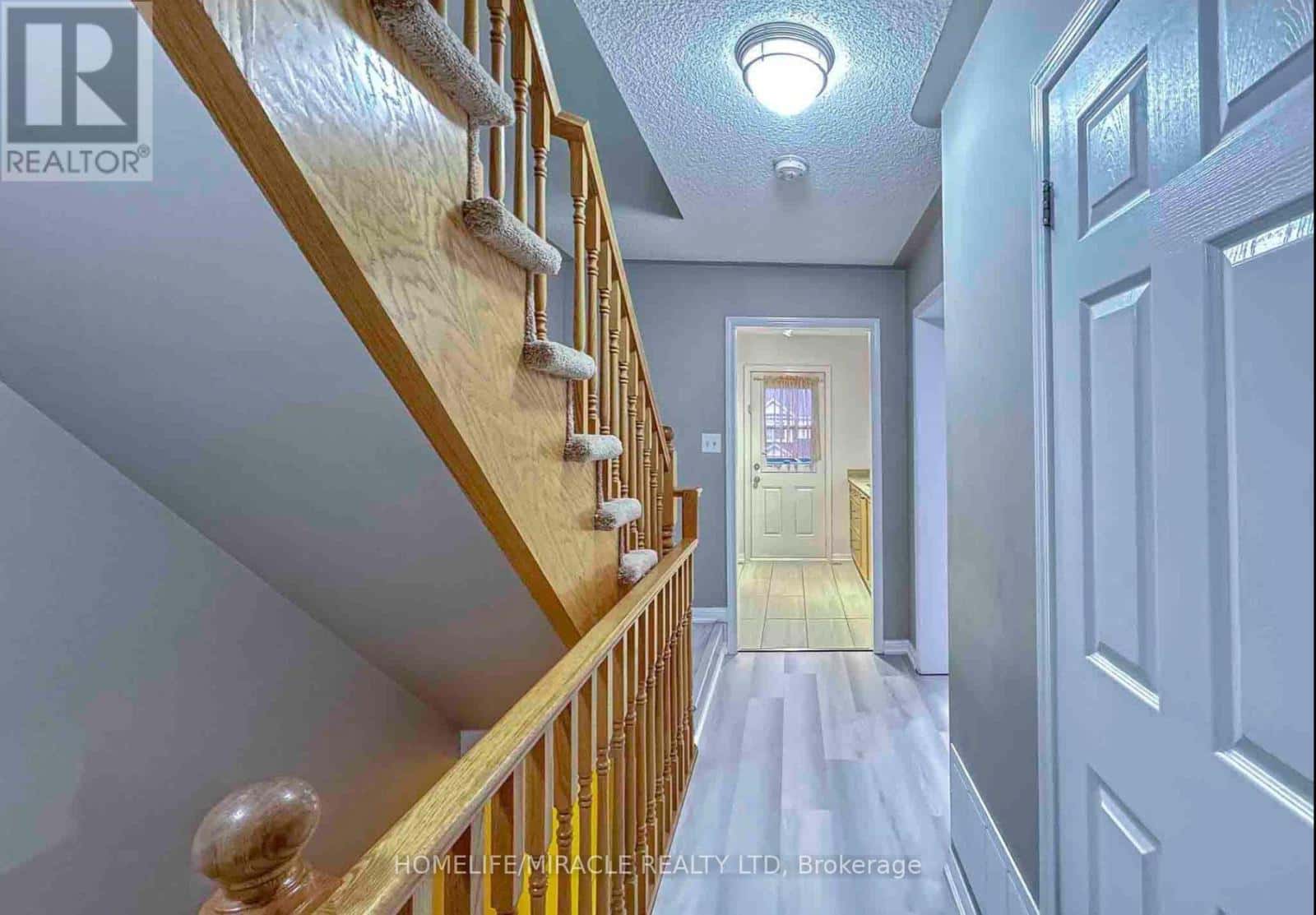 3159 STORNOWAY CIRCLE S — Oakville (BC Bronte Creek), Ontario - Photo 4 of 17