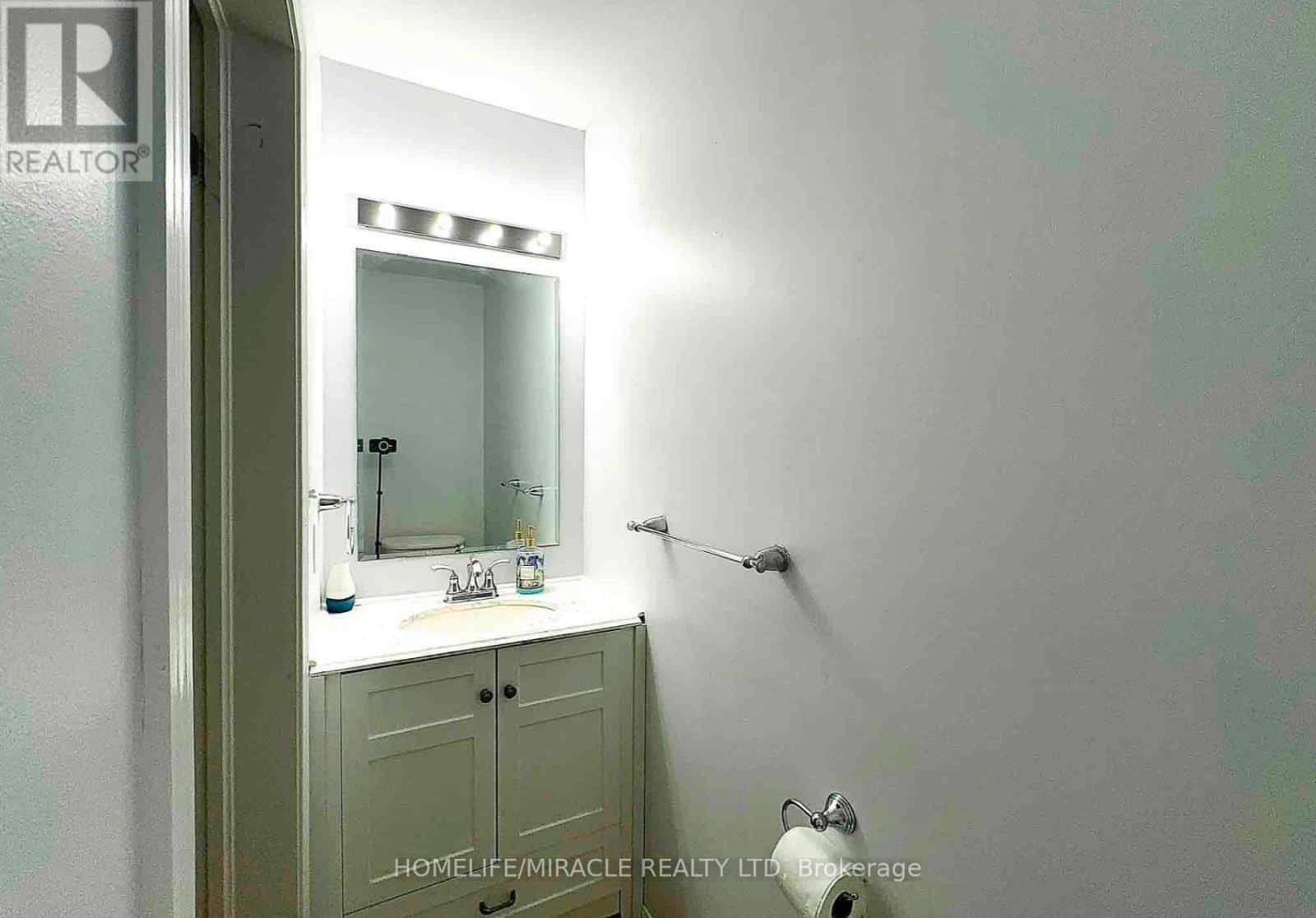 3159 STORNOWAY CIRCLE S — Oakville (BC Bronte Creek), Ontario - Photo 5 of 17