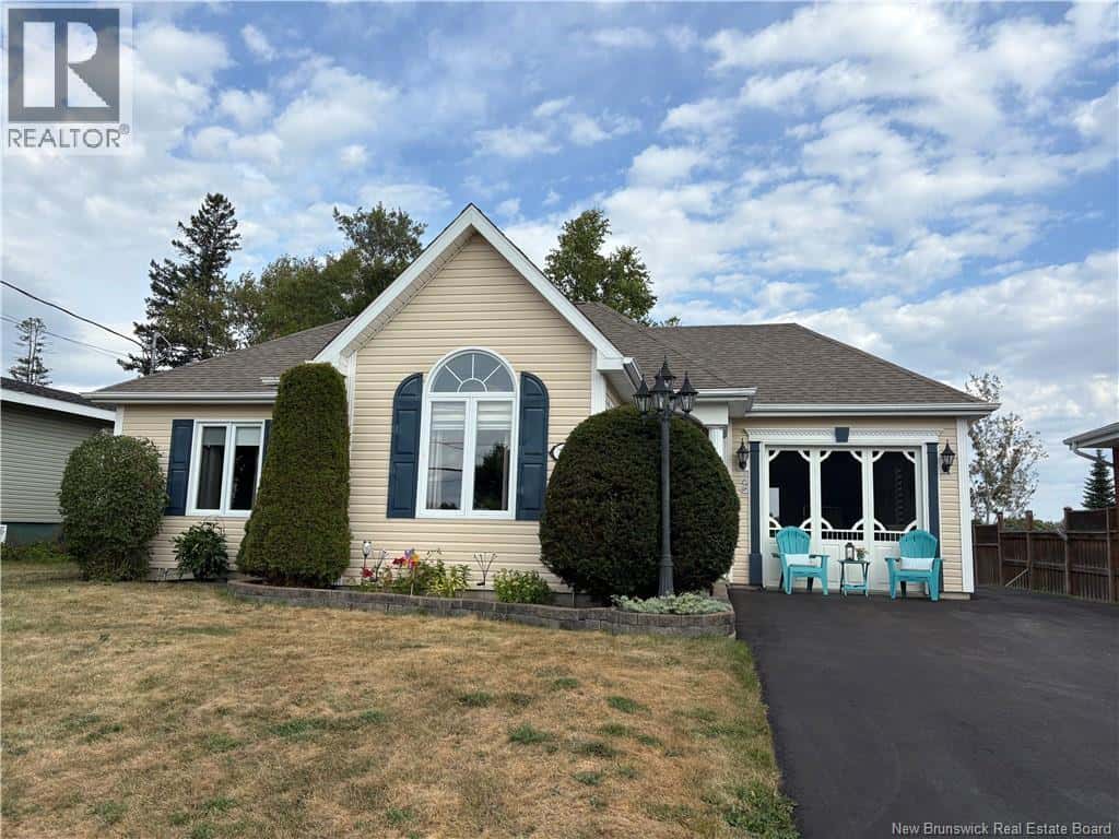 244 Marie Street — Beresford, New Brunswick - Photo 3 of 34