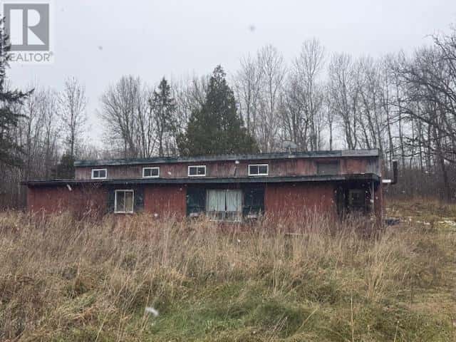 755 Plummer RD — Bruce Mines, Ontario - Photo 3 of 5