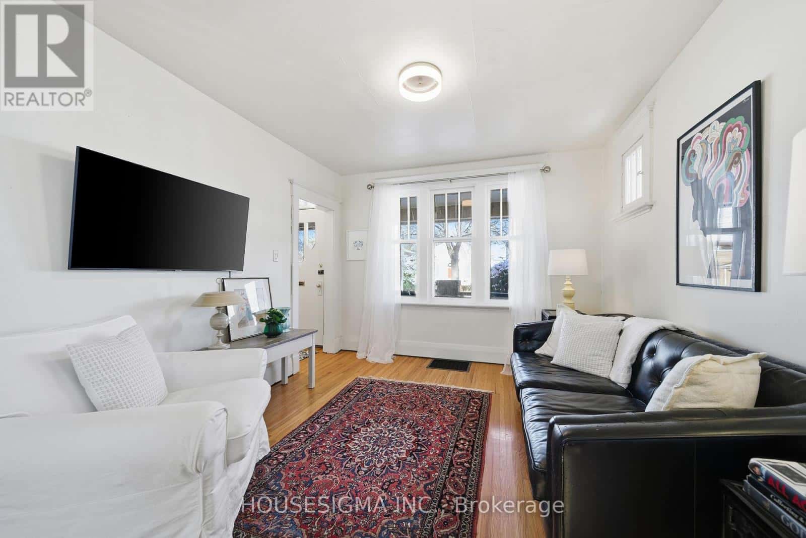 199 EMERY STREET E — London South (South G), Ontario - Photo 5 of 45