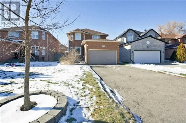 2285 COTTONWOOD CIRCLE — Pickering (Liverpool), Ontario - Main photo
