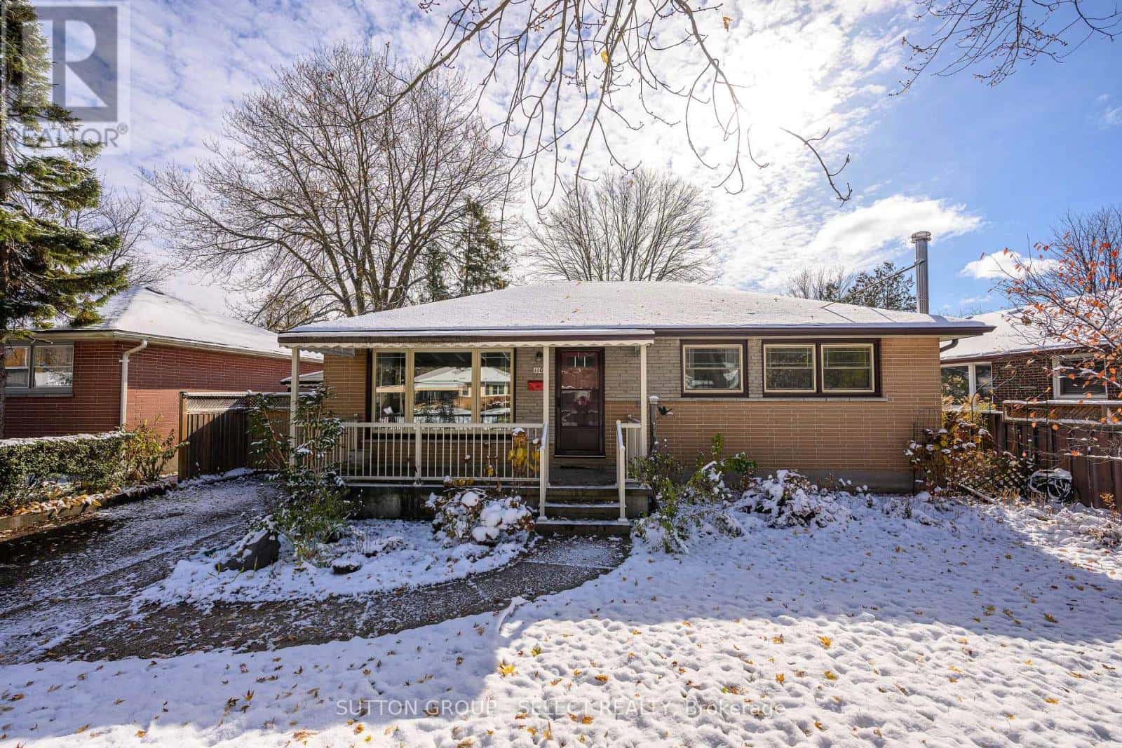 110 LAURENTIAN DRIVE N — London East (East O), Ontario - Photo 2 of 22