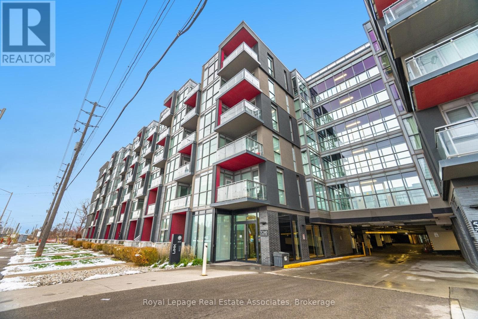 B401 - 5240 DUNDAS STREET — Burlington (Orchard), Ontario - Main photo