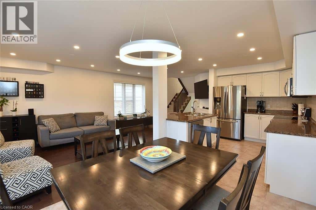 102 CELESTIAL Crescent — Hannon, Ontario - Photo 4 of 50