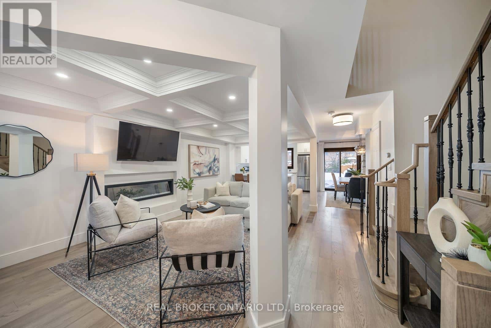 105 MCCURDY DRIVE — New Tecumseth (Tottenham), Ontario - Photo 5 of 48