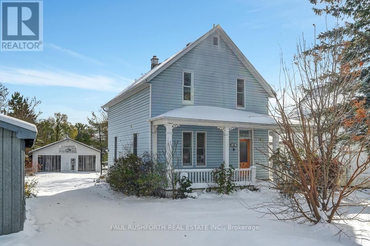 88 OWEN STREET — Lanark Highlands, Ontario - Main photo