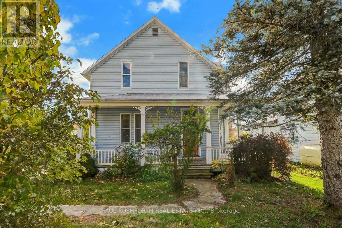 88 OWEN STREET — Lanark Highlands, Ontario - Photo 3 of 36