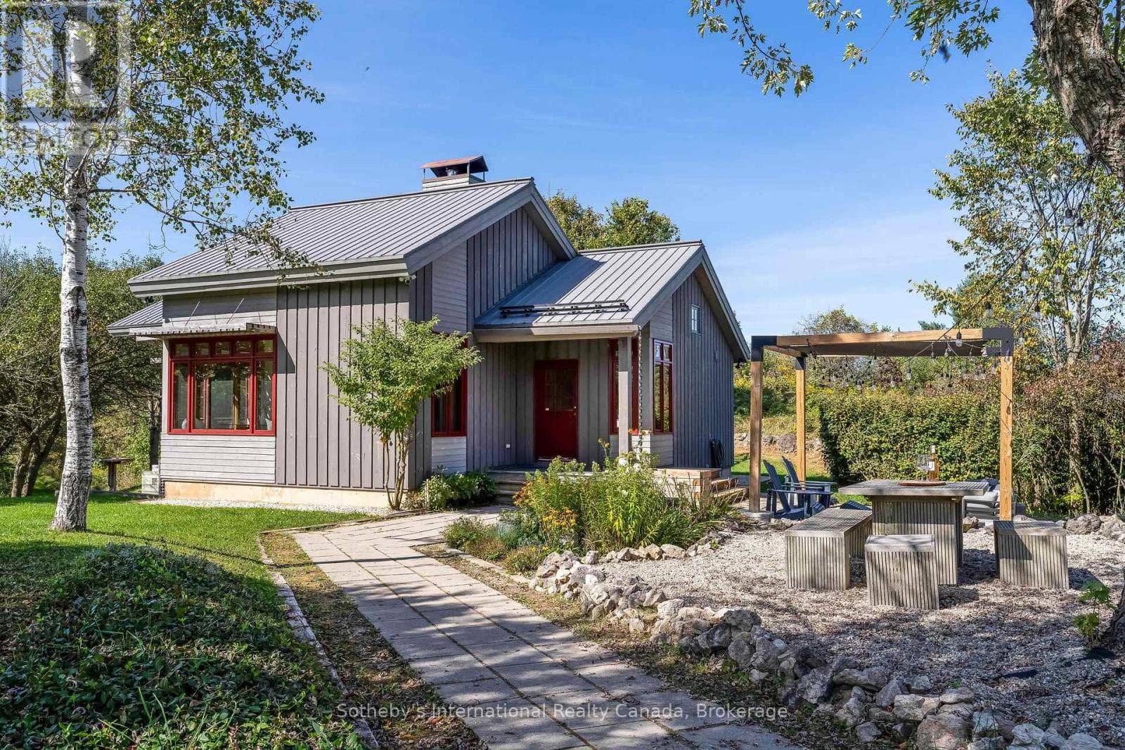 797462 EAST BACK LINE — Chatsworth, Ontario - Main photo