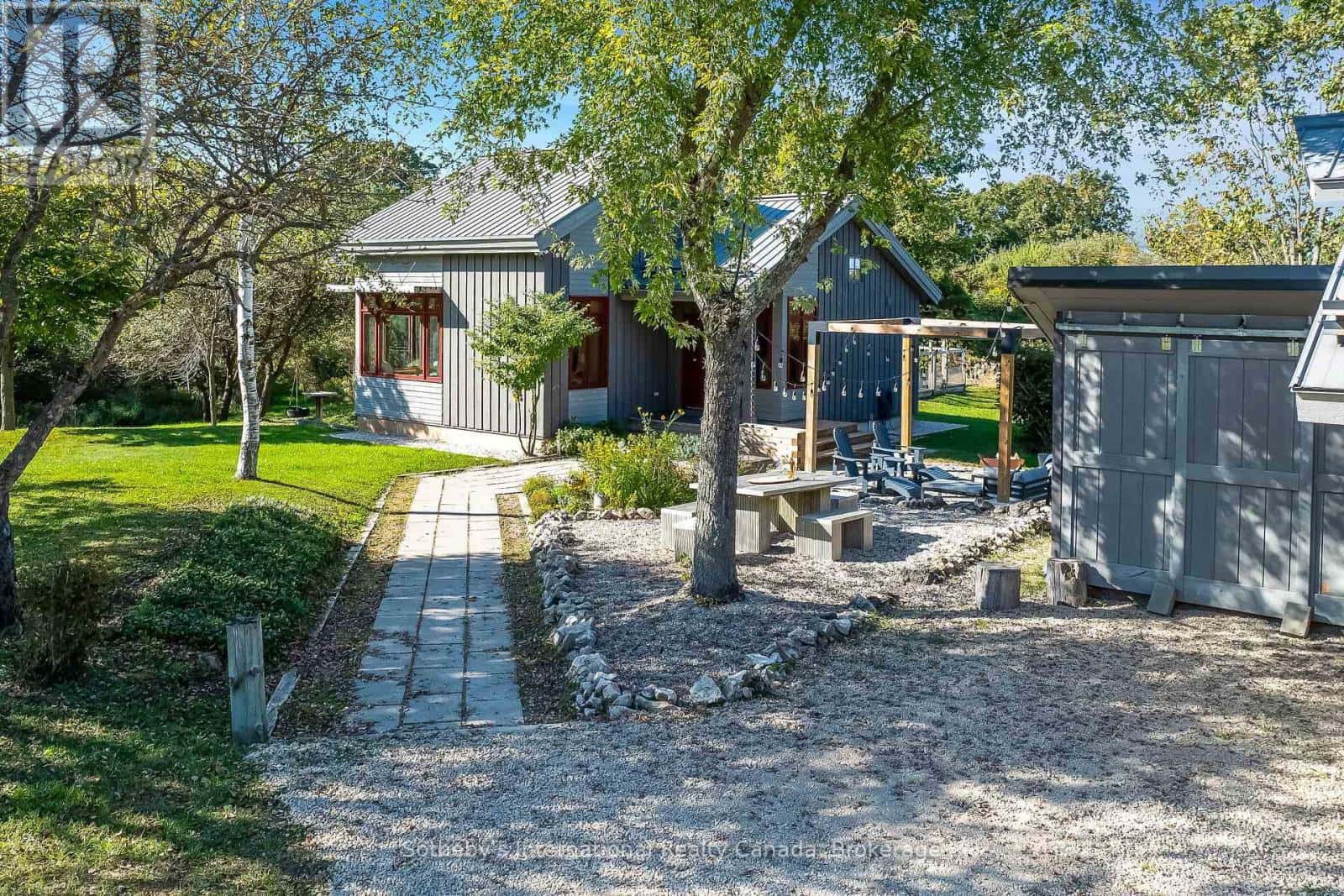 797462 EAST BACK LINE — Chatsworth, Ontario - Photo 2 of 50