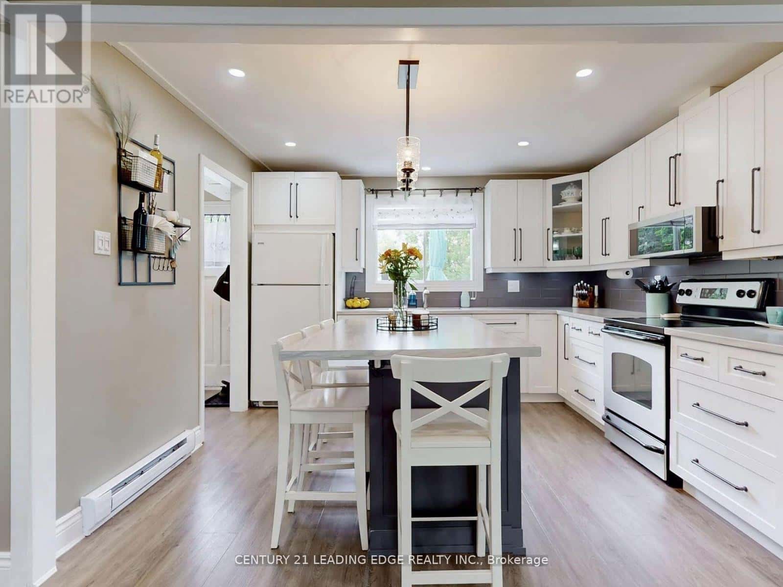 27 ISLE VISTA DRIVE — Georgina (Virginia), Ontario - Photo 5 of 48