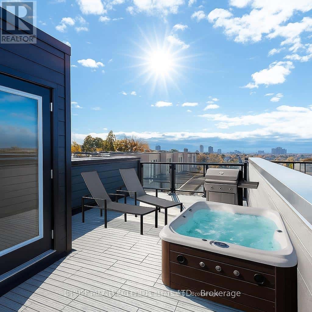 23 INNES AVENUE — Toronto (Corso Italia-Davenport), Ontario - Photo 2 of 8