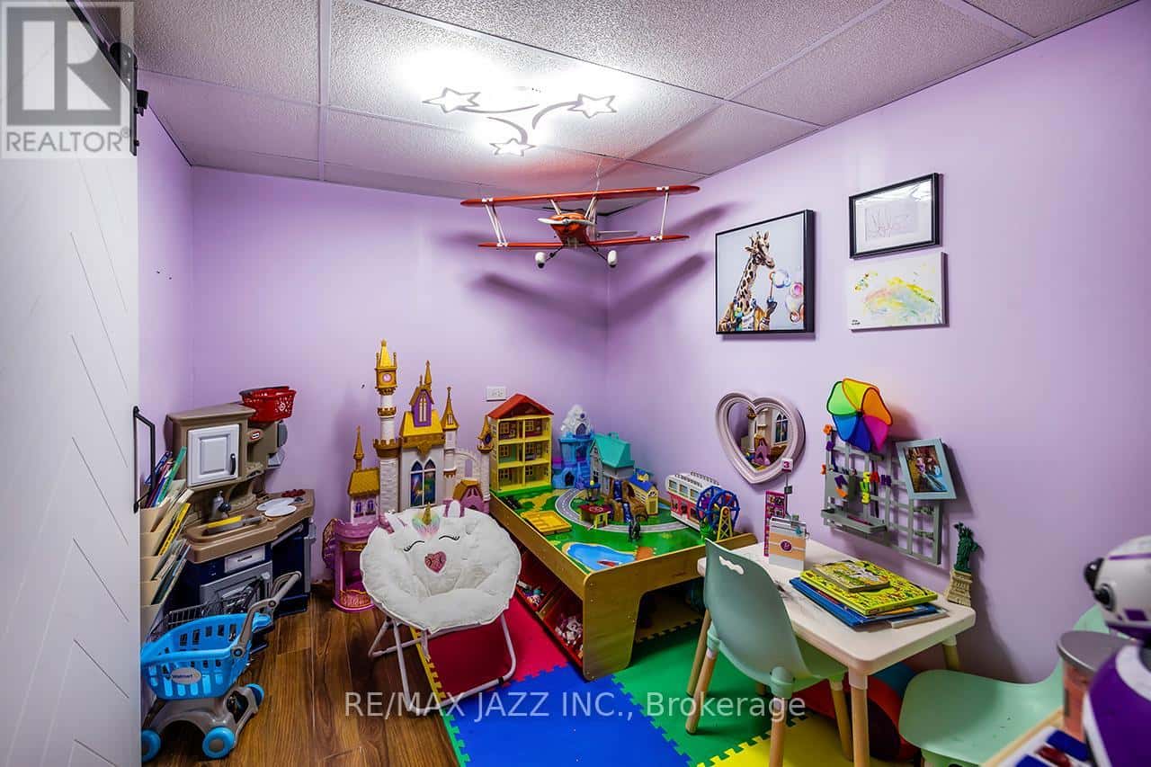 620 DORCHESTER DRIVE — Oshawa (Vanier), Ontario - Photo 4 of 26