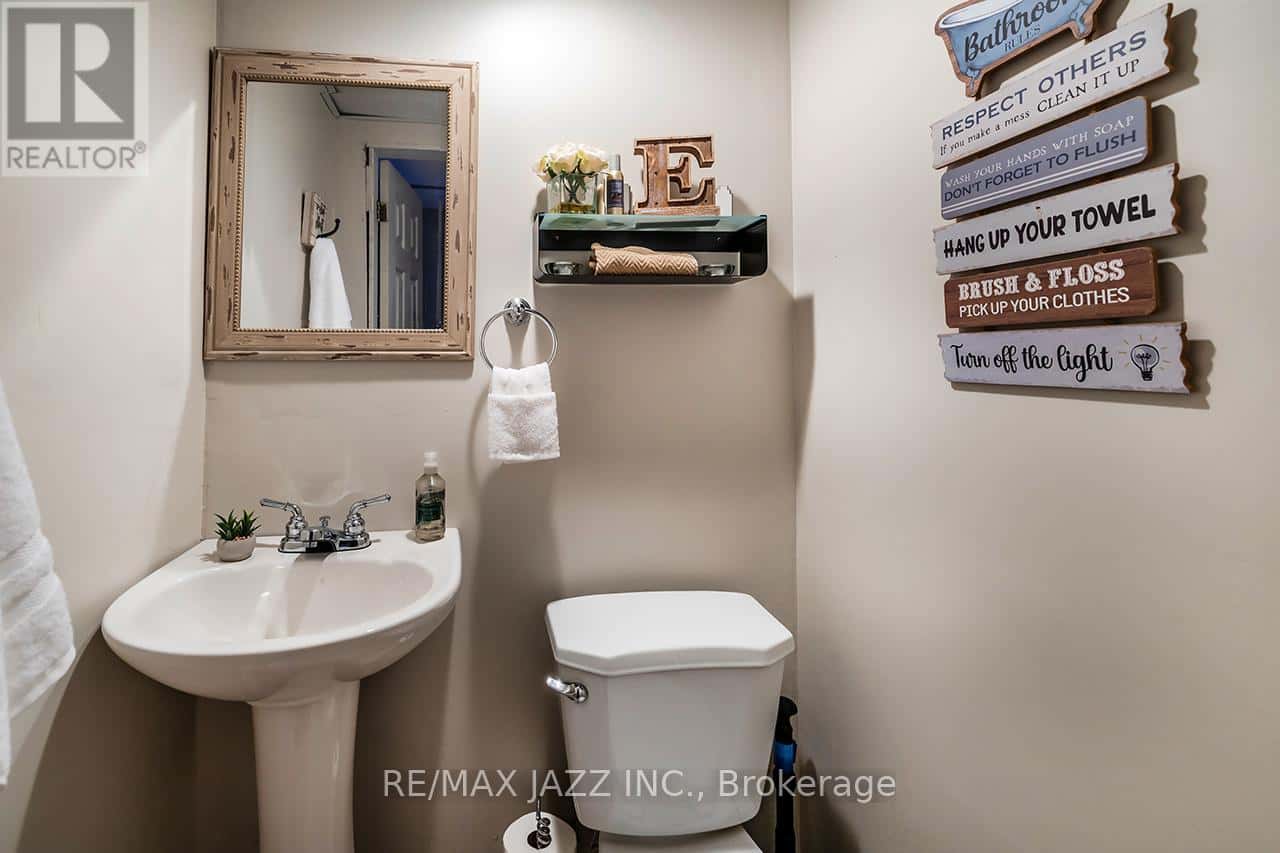 620 DORCHESTER DRIVE — Oshawa (Vanier), Ontario - Photo 2 of 26