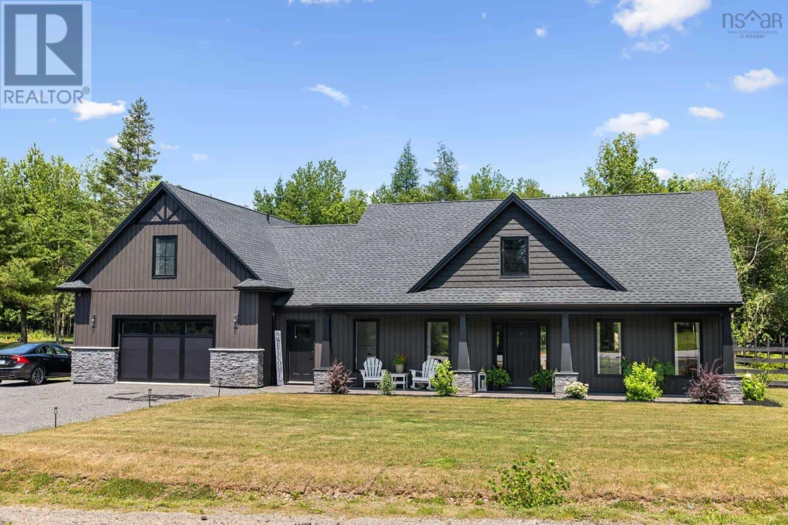 406 Falmouth Back Road