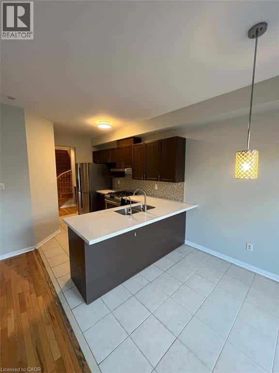 3282 SUNLIGHT Street — Peel, Ontario - Photo 3 of 18