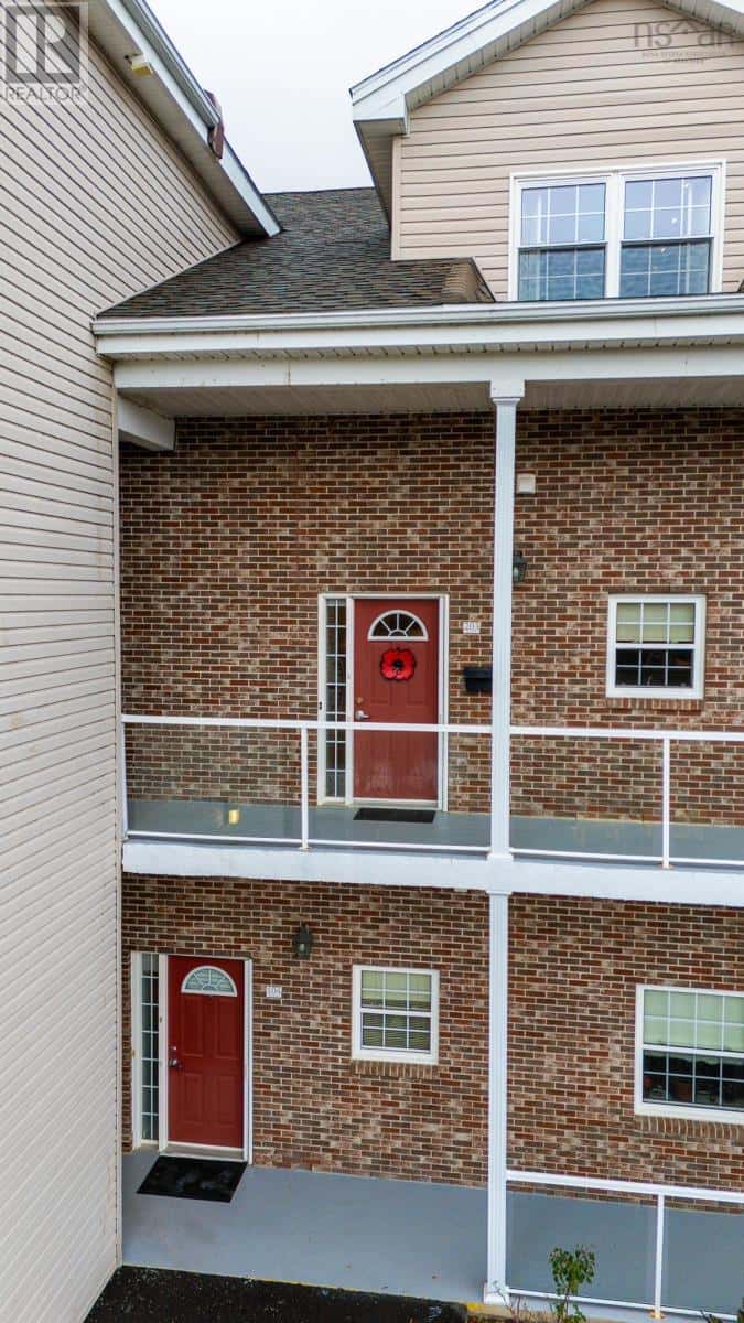 203 71 Chambers Close — Wolfville, Nova Scotia - Photo 3 of 33