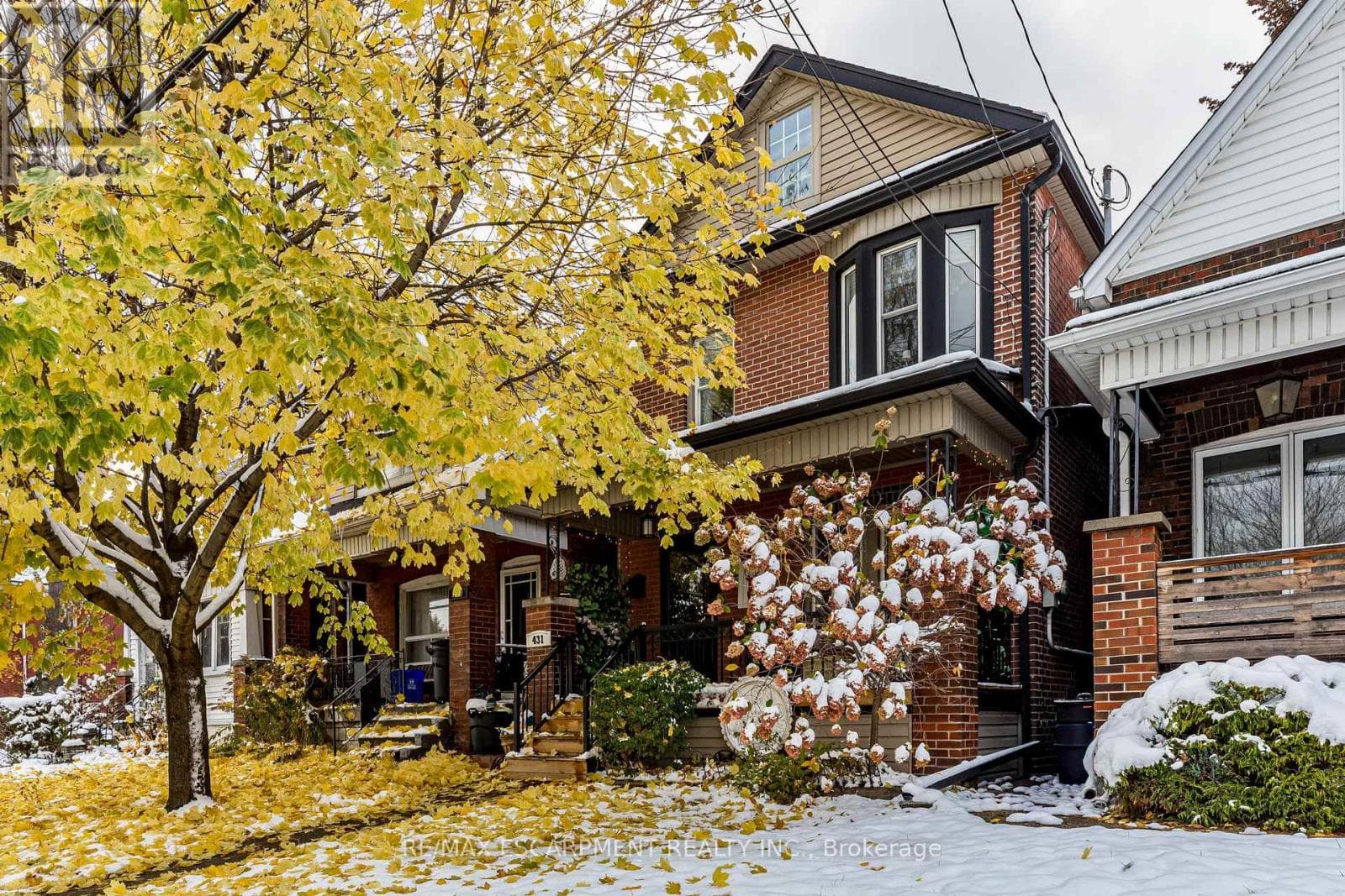 431 HUGHSON STREET N — Hamilton (North End), Ontario - Main photo