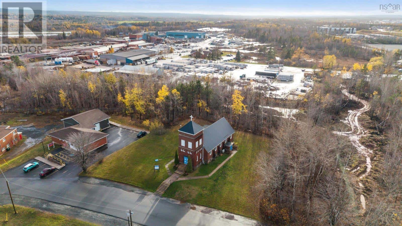 14 Church Street — Lantz, Nova Scotia - Photo 3 of 8