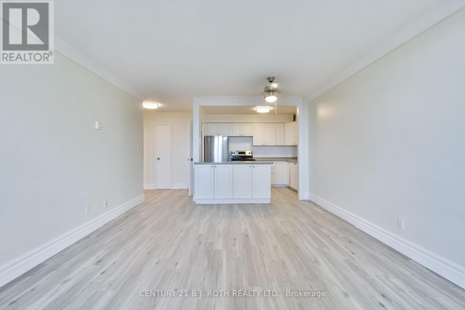 45 - 2 GROVE STREET E — Barrie (Wellington), Ontario - Main photo