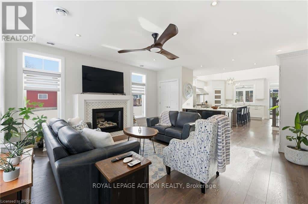 8 ARNOLD STREET — Norfolk (Turkey Point), Ontario - Photo 5 of 45