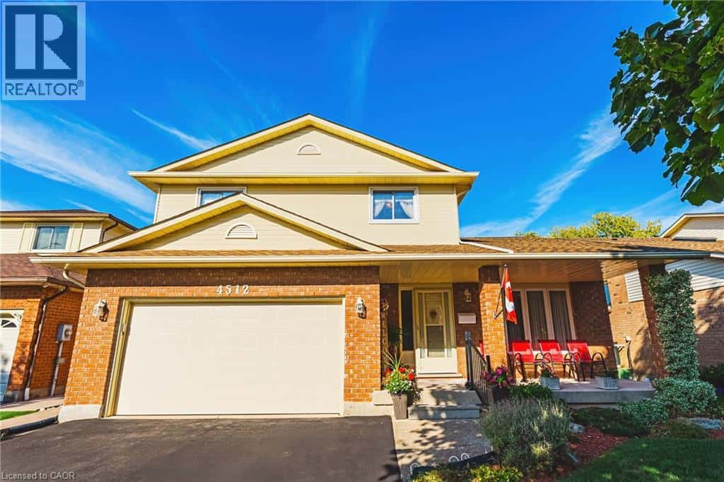 4512 GREEN MEADOW Boulevard — Lincoln, Ontario - Photo 2 of 45