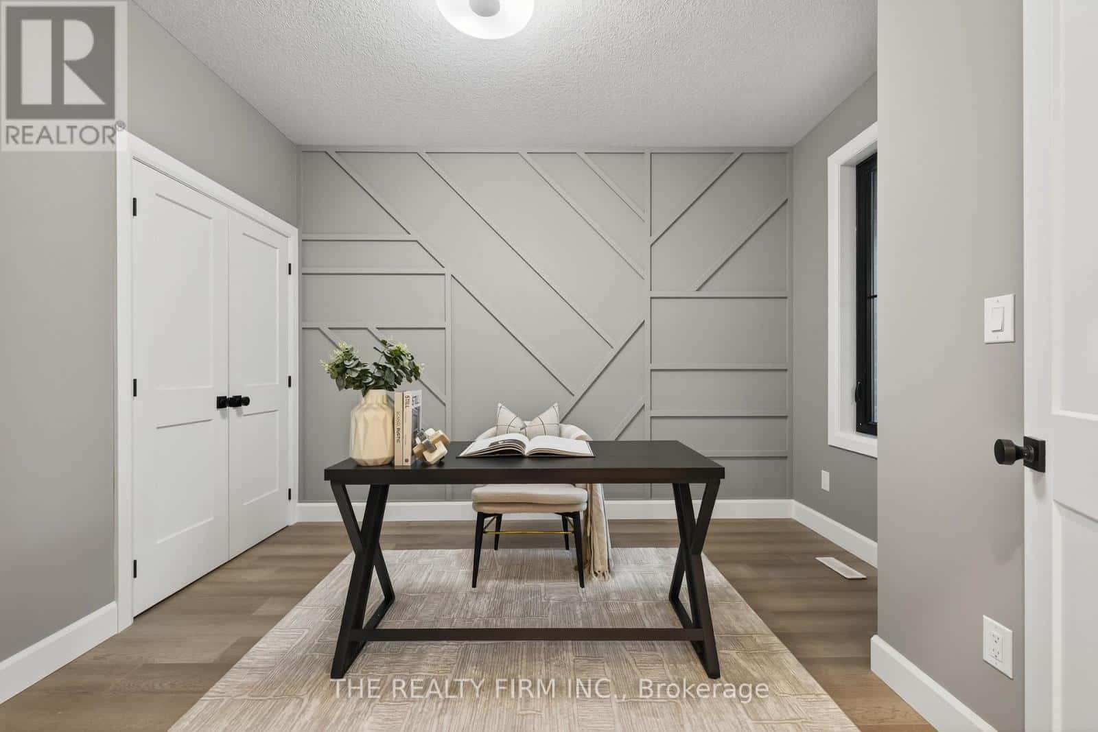 30 - 22701 ADELAIDE ROAD — Strathroy-Caradoc (Mount Brydges), Ontario - Photo 5 of 49