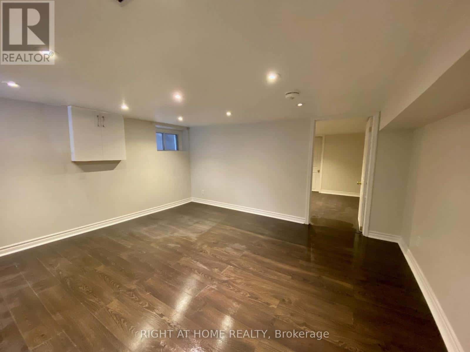 LOWER - 1365 LANSDOWNE AVENUE — Toronto (Corso Italia-Davenport), Ontario - Photo 2 of 8