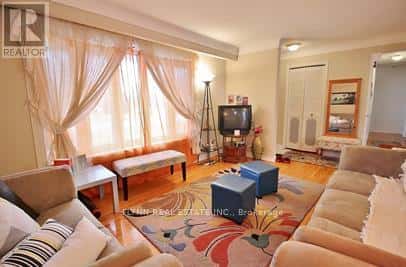 MAIN - 39 DONLEA ROAD — Port Colborne (Main Street), Ontario - Photo 3 of 9