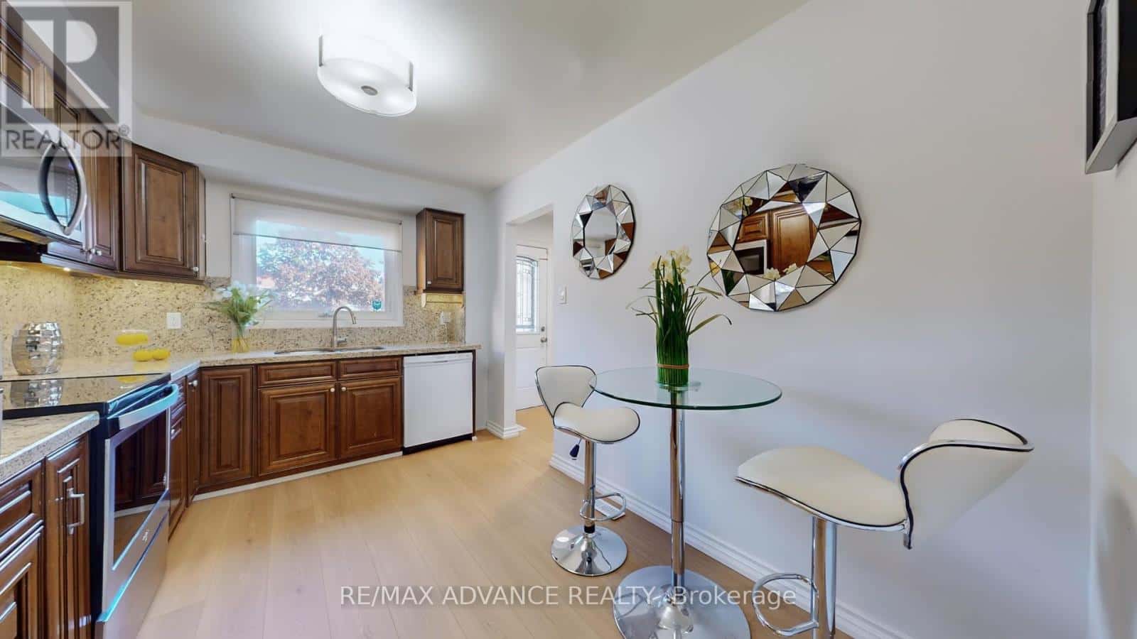 46 DEVERILL CRESCENT — Ajax (Central West), Ontario - Photo 3 of 30