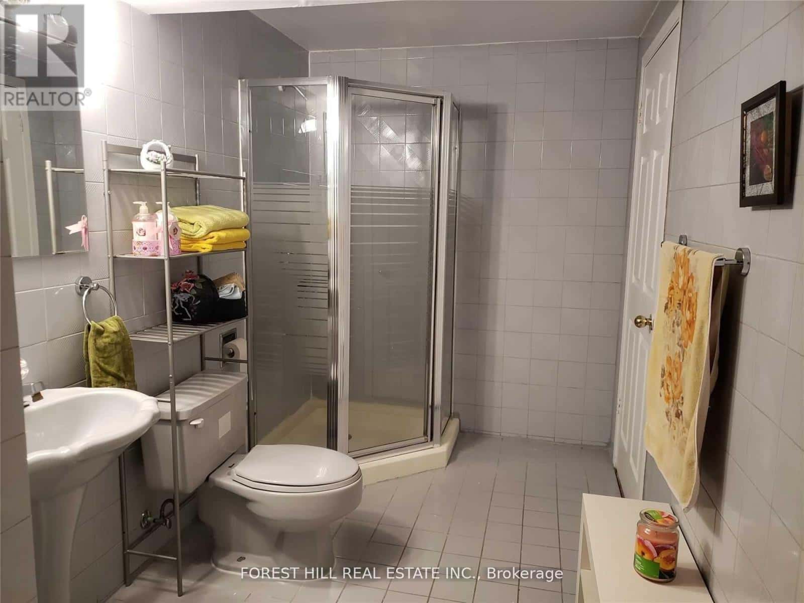 LOWER - 27 HIRAM ROAD — Richmond Hill (Westbrook), Ontario - Photo 5 of 5