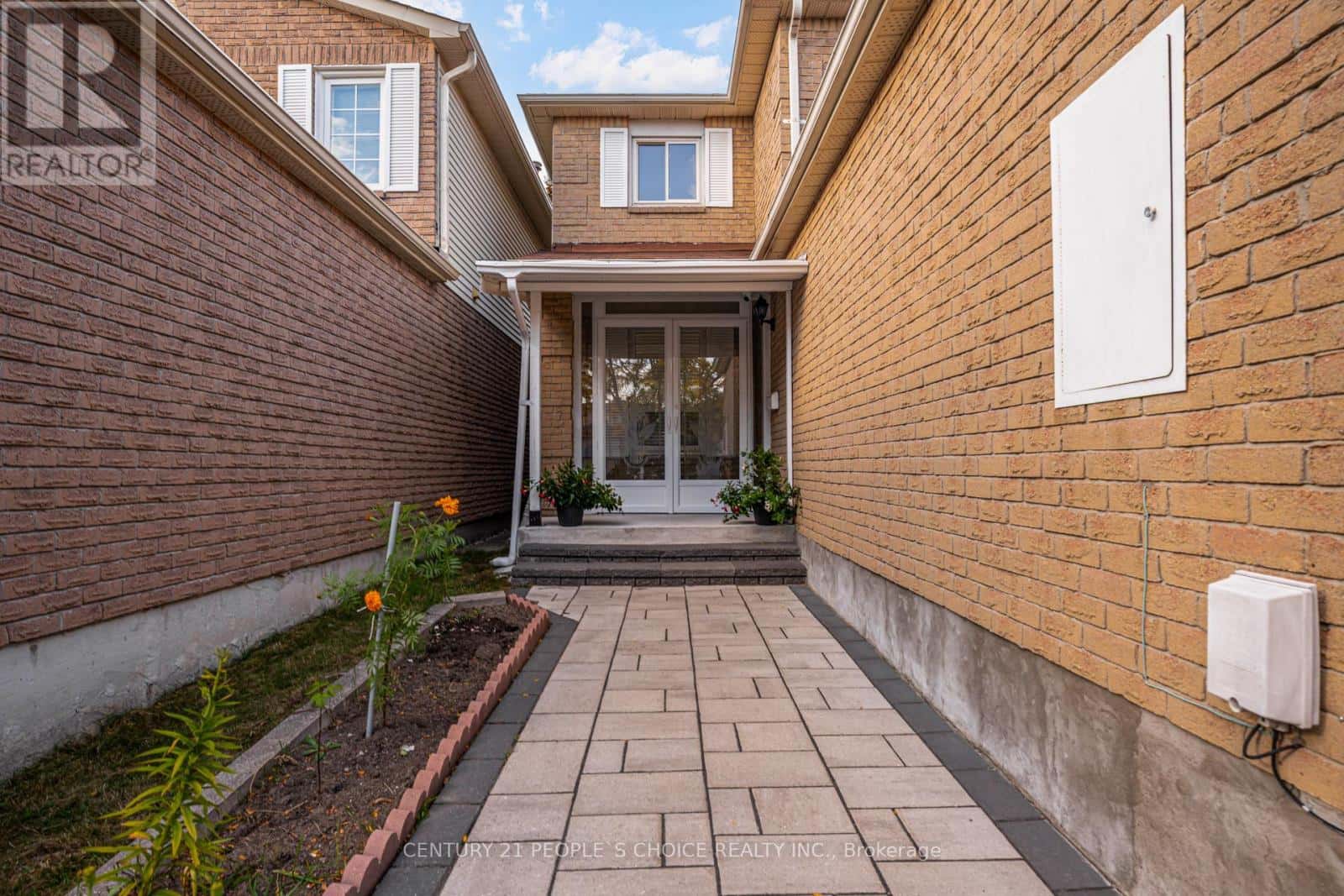 36 PONYMILL DRIVE — Toronto (Milliken), Ontario - Photo 4 of 50