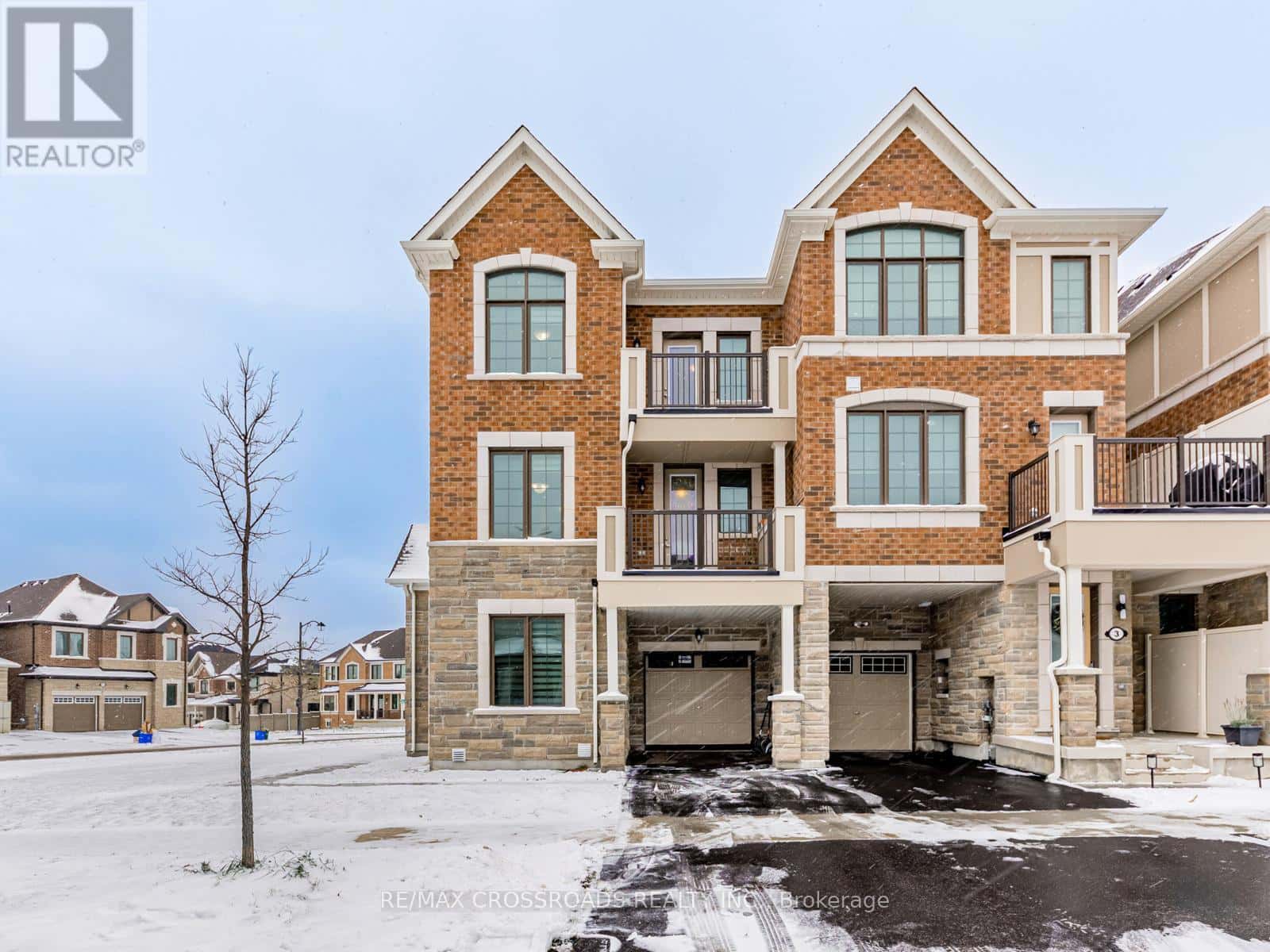 288 BEAVERBRAE DRIVE — Markham (Victoria Square), Ontario - Photo 3 of 35